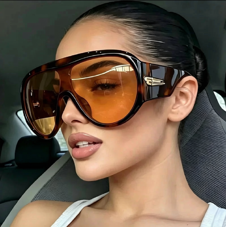 Oversized Gradient Shield Sunglasses
