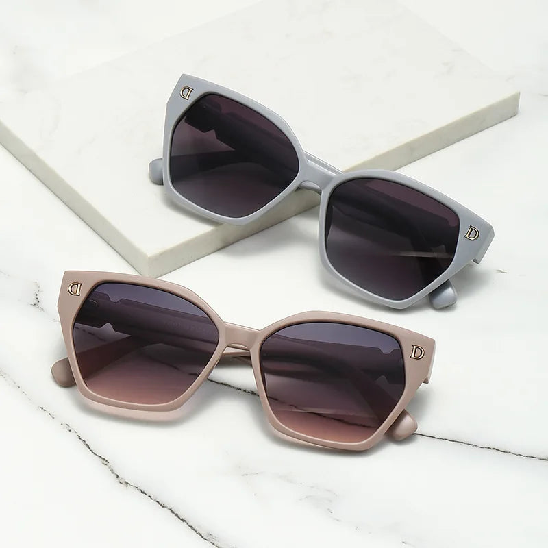 Retro UV400 Cat-Eye Sunglasses