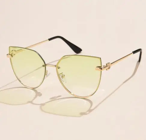 Rimless Gradient Cat-Eye Sunglasses