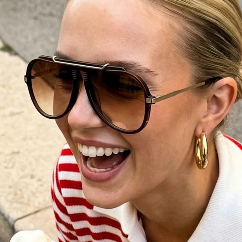Gradient Pilot Sunglasses